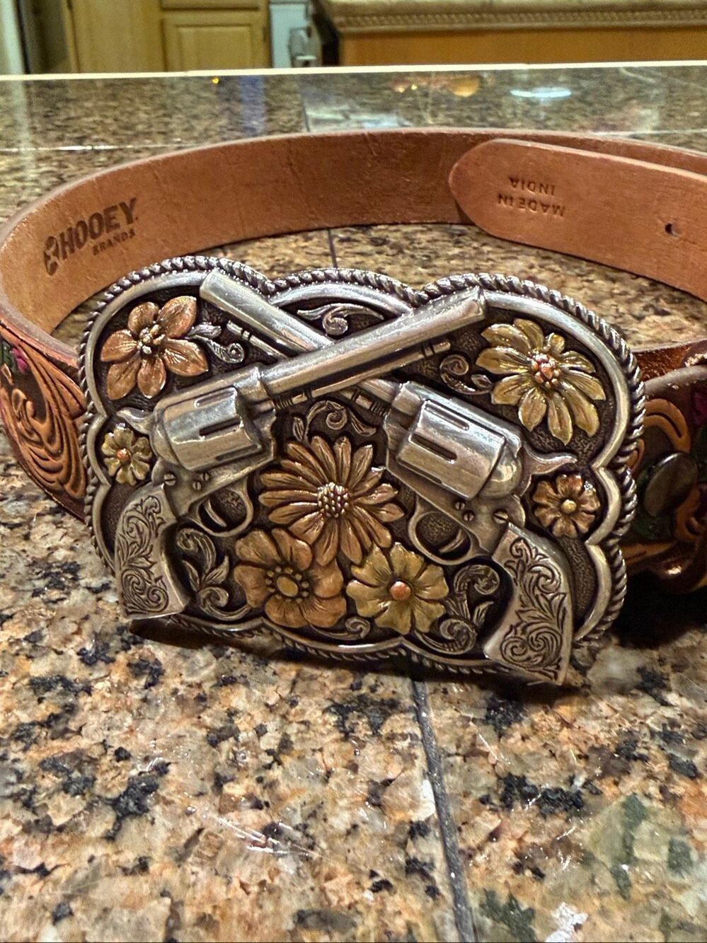 NWOT Hooey Brands genuine western belt with floral tool double pistol buckle